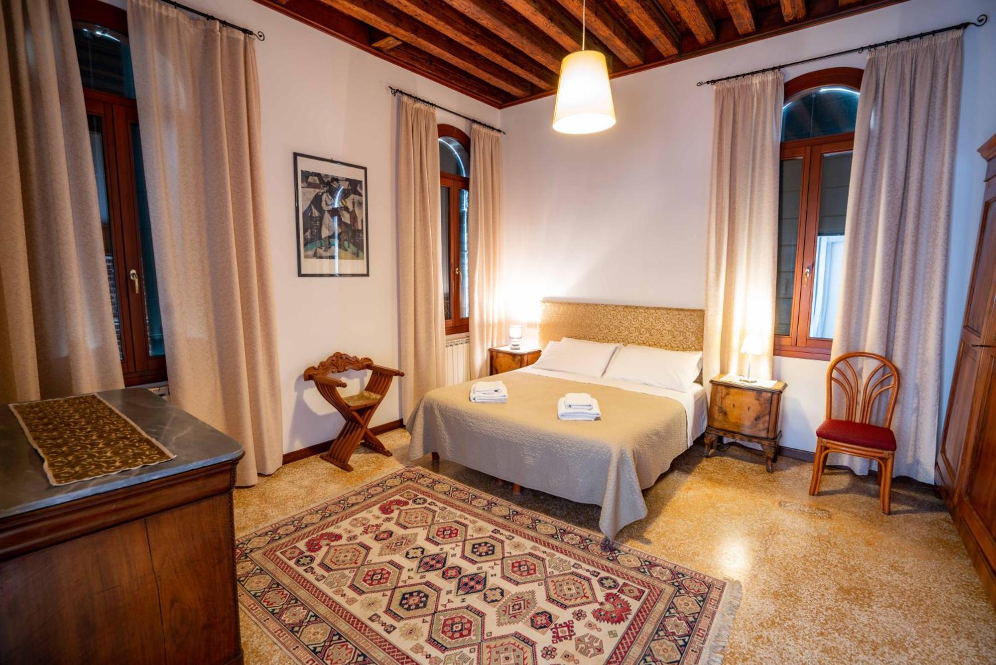San Trovaso Appartement Venetië Buitenkant foto