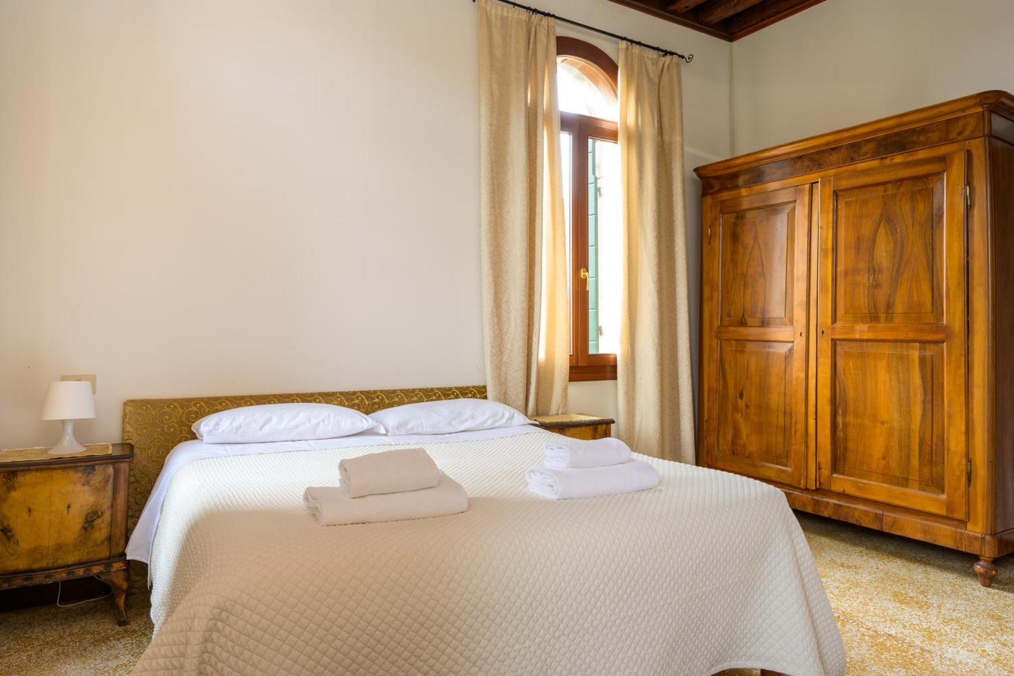 San Trovaso Appartement Venetië Buitenkant foto
