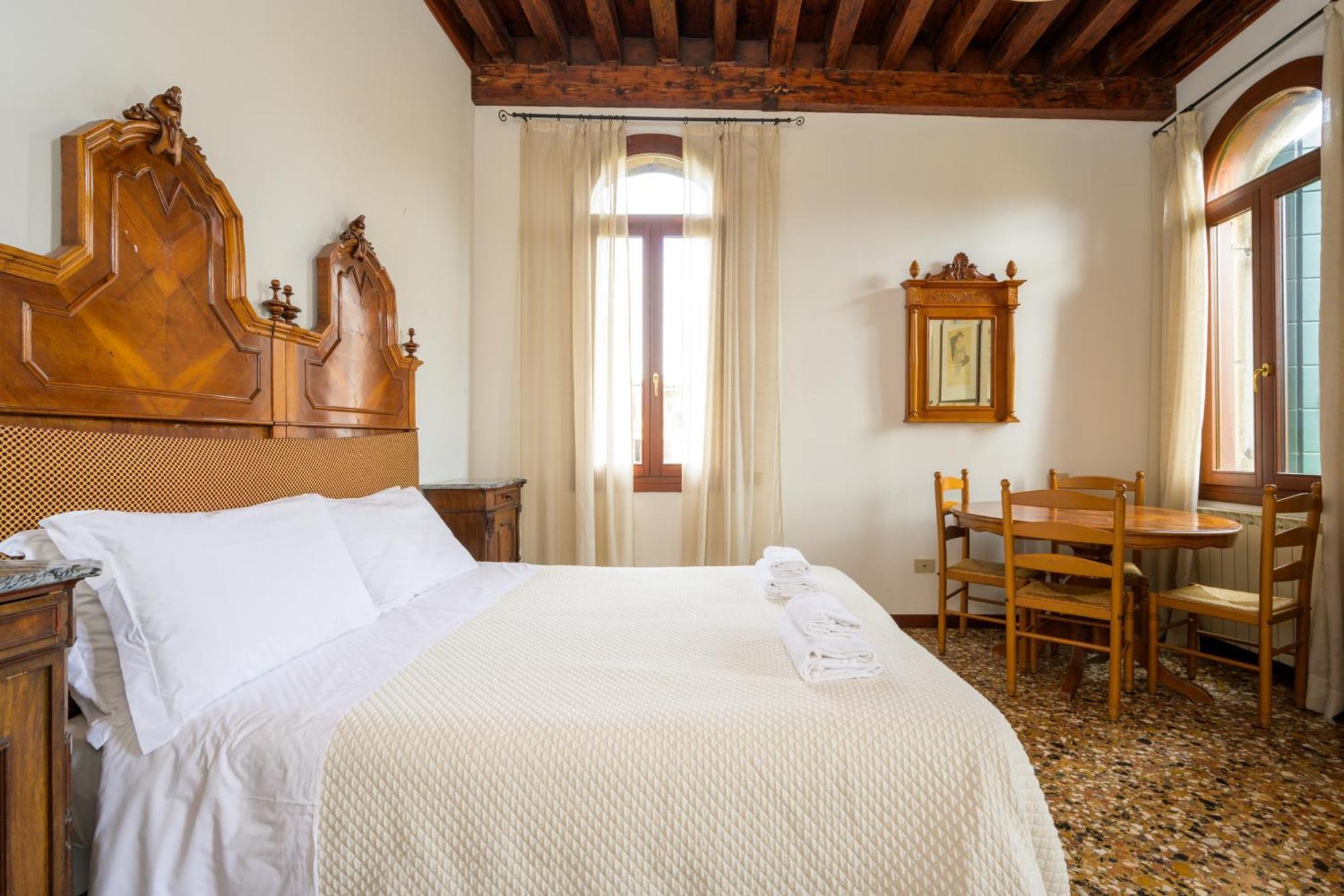 San Trovaso Appartement Venetië Buitenkant foto